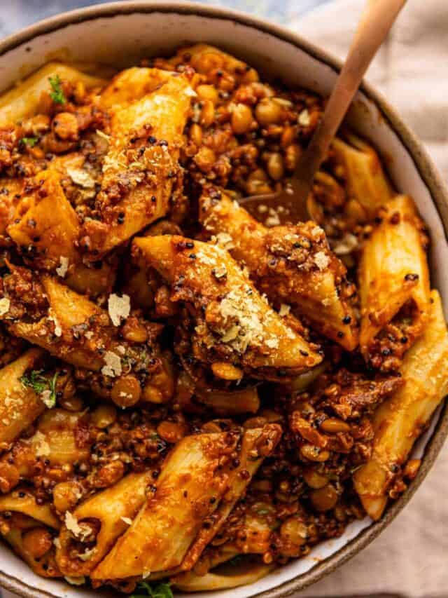 Vegan lentil bolognese pasta.