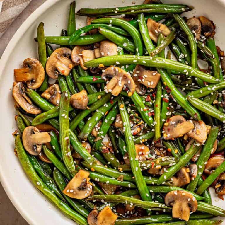 Vegan Garlic Soy Green Beans in 20 Minutes